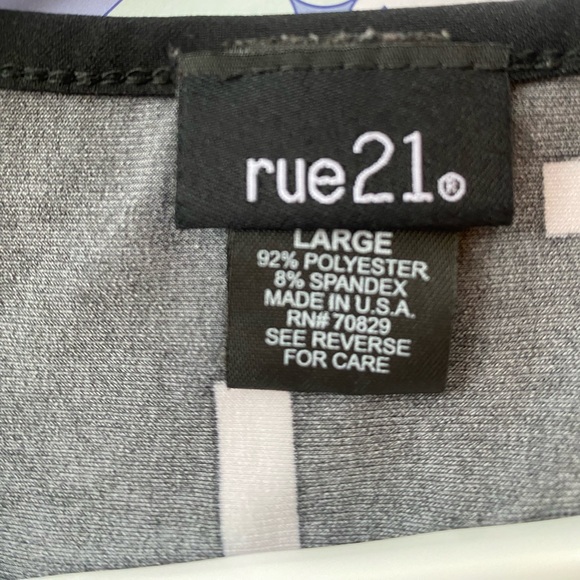 Cross Dress - Picture 4 of 4